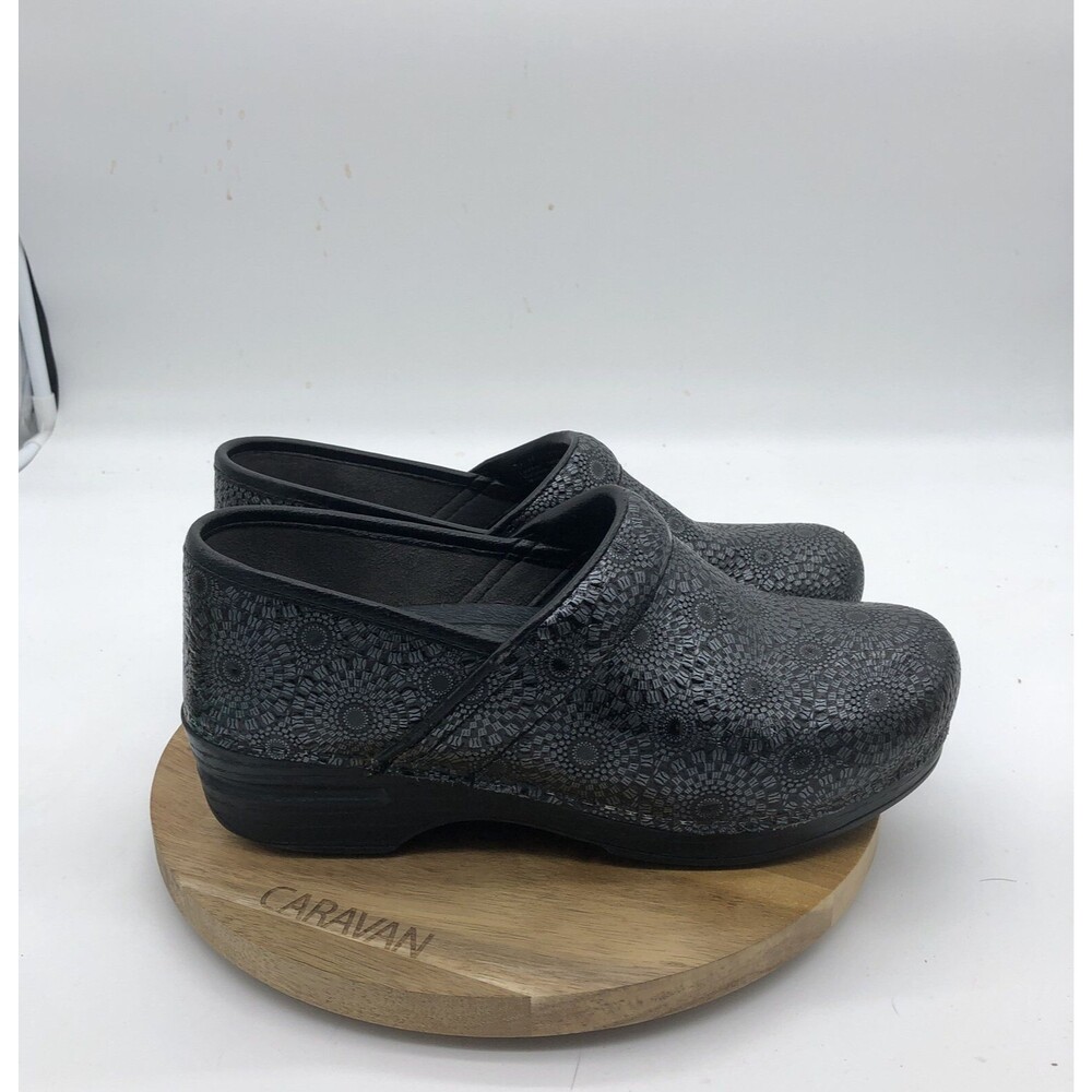 Dansko XP Clogs Women 8.5 Black Embossed Medallion Leather Comfort Nursing Shoe
